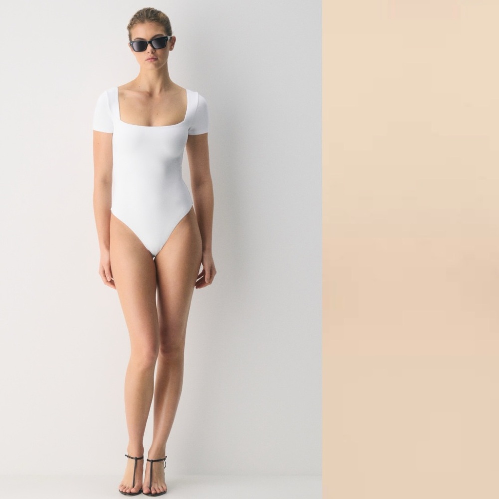 Babaton Light Nude Contour Bodysuit